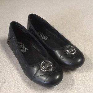 Women’s Michael Kors flats size 1 black